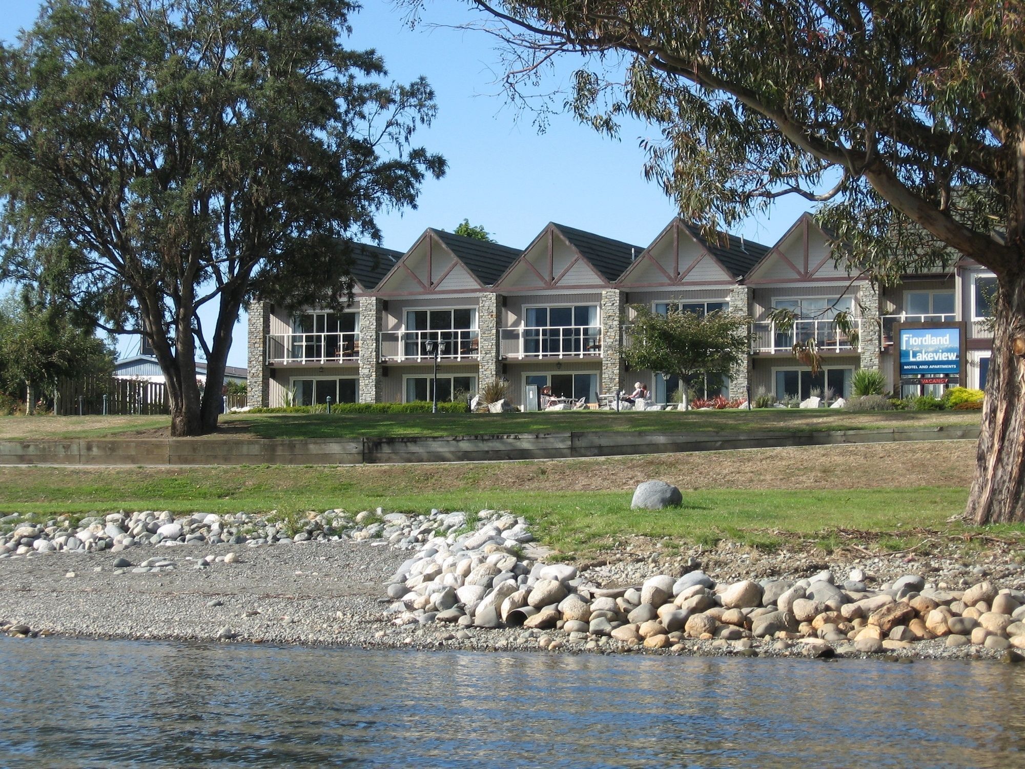 Fiordland Lakeview Motel And Apartments Te Anau Exterior foto