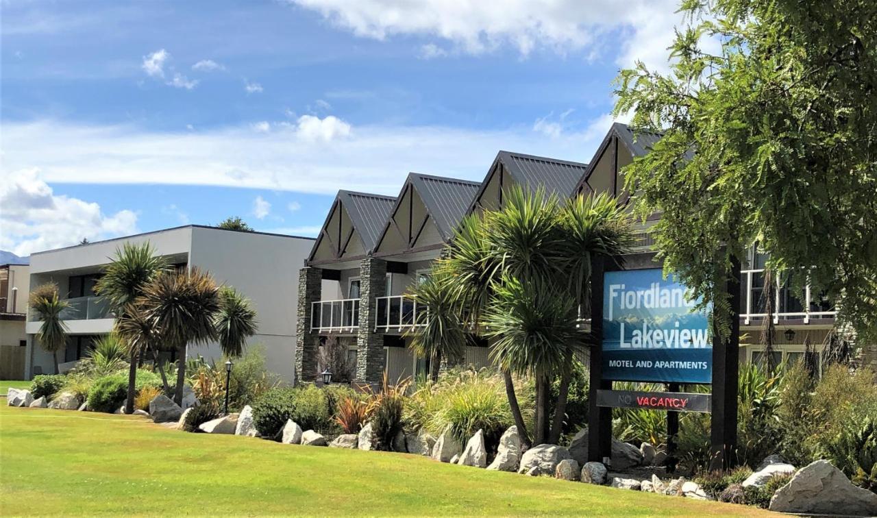 Fiordland Lakeview Motel And Apartments Te Anau Exterior foto